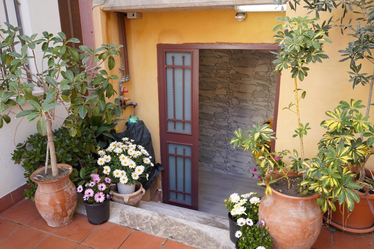 Vacanza Taormina Mare Mazzeo Exteriör bild