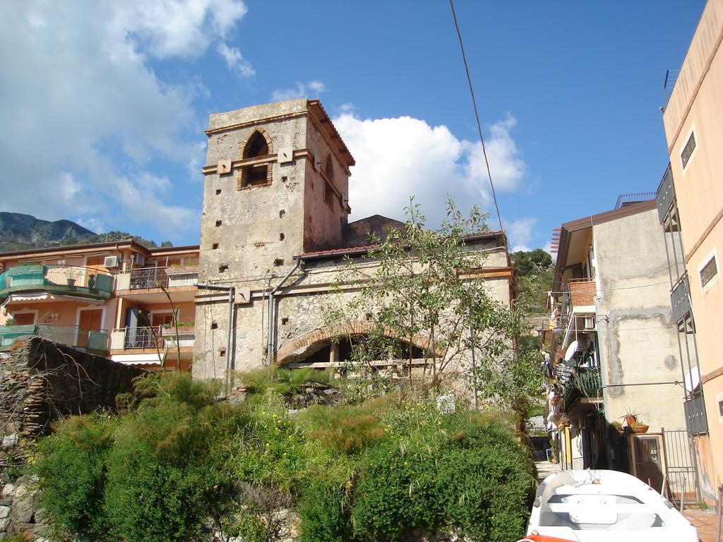 Vacanza Taormina Mare Mazzeo Rum bild